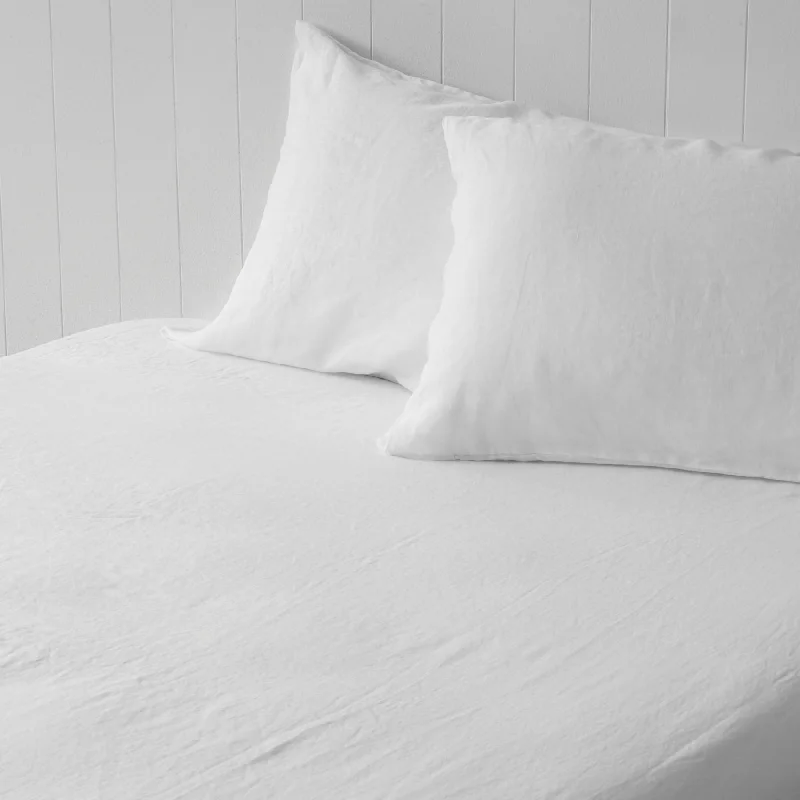 Thermal - Regulating Bamboo Sheets for All - Season ComfortMilkcloud White Fitted Sheet Thermal - Regulating Bamboo Sheets for All - Season ComfortMilkcloud White Fitted Sheet