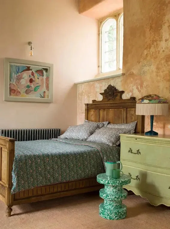 Linen - Cotton Blend Sheets for a Natural and Versatile OptionFitted Sheet Made With Organic Liberty Fabric WILTSHIRE Linen - Cotton Blend Sheets for a Natural and Versatile OptionFitted Sheet Made With Organic Liberty Fabric WILTSHIRE