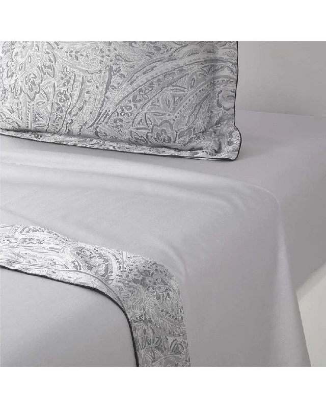 Hypoallergenic Silk Sheets for Sensitive SleepersYves Delorme Foulard Flat Sheet