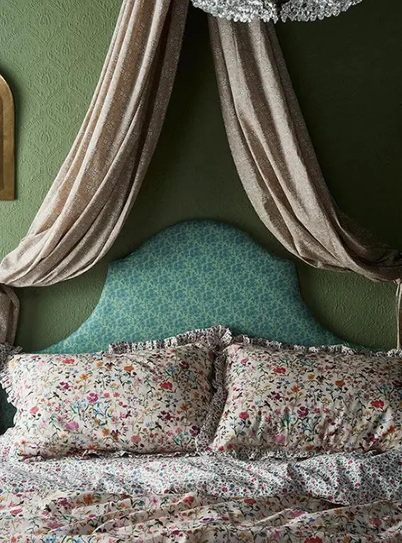 King - Size Sheet Sets with a Decorative Pillow SetFitted Sheet Made With Liberty Fabric LINEN GARDEN King - Size Sheet Sets with a Decorative Pillow SetFitted Sheet Made With Liberty Fabric LINEN GARDEN