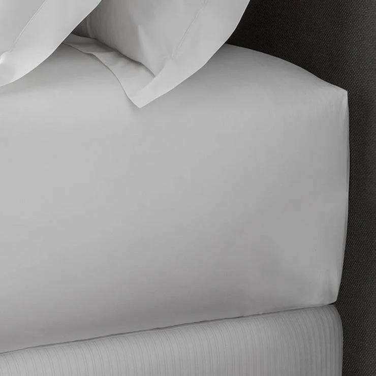 Flat Sheets with a High - Quality Finish for a Luxurious LookFitted Sheet 300TC Luxury Hotel - White Flat Sheets with a High - Quality Finish for a Luxurious LookFitted Sheet 300TC Luxury Hotel - White