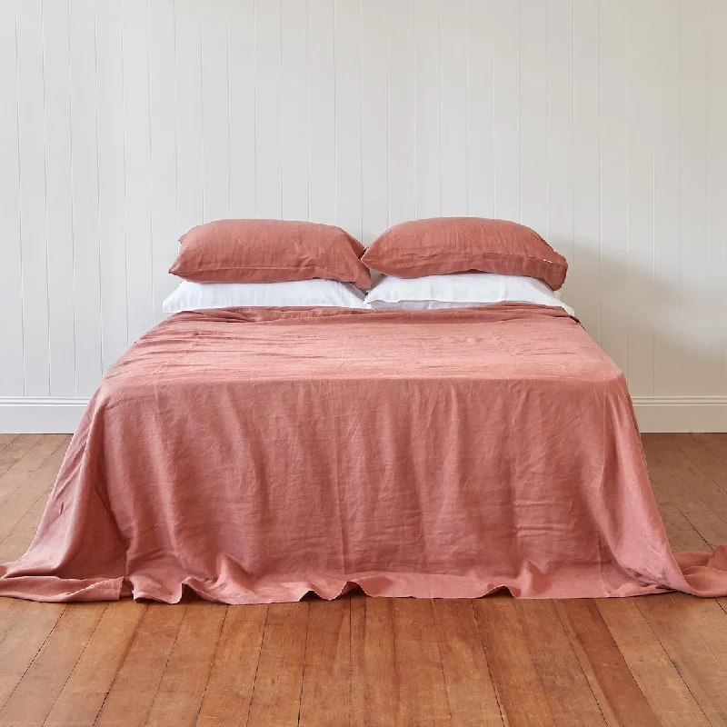 Flat Sheets with a High - Quality Finish for a Luxurious LookRed Dirt Flat Sheet