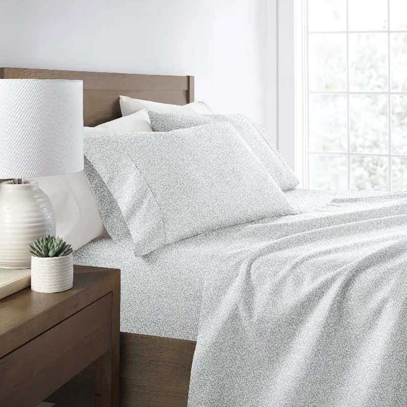 Organic Flannel Sheets for a Natural and Warm Sleep4-Piece Printed Dusty Blue Floral Sheet Set Organic Flannel Sheets for a Natural and Warm Sleep4-Piece Printed Dusty Blue Floral Sheet Set