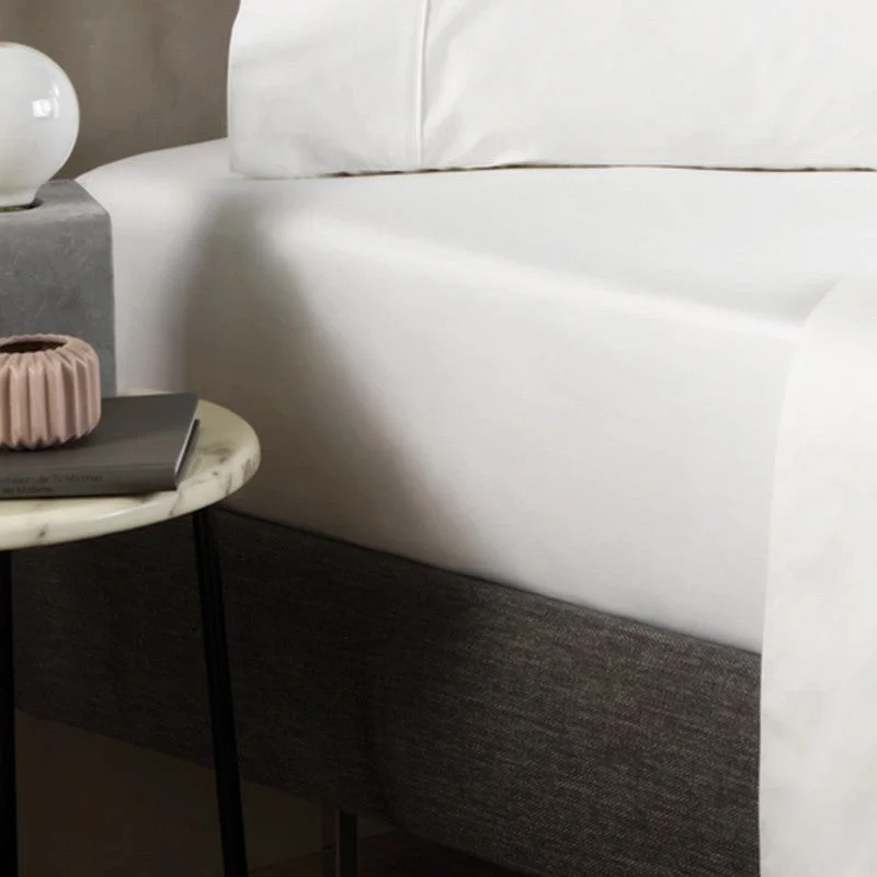 Rayon - Cotton Sheets for a Breathable and Soft BlendFitted Sheet 600TC Heavenly - White Rayon - Cotton Sheets for a Breathable and Soft BlendFitted Sheet 600TC Heavenly - White