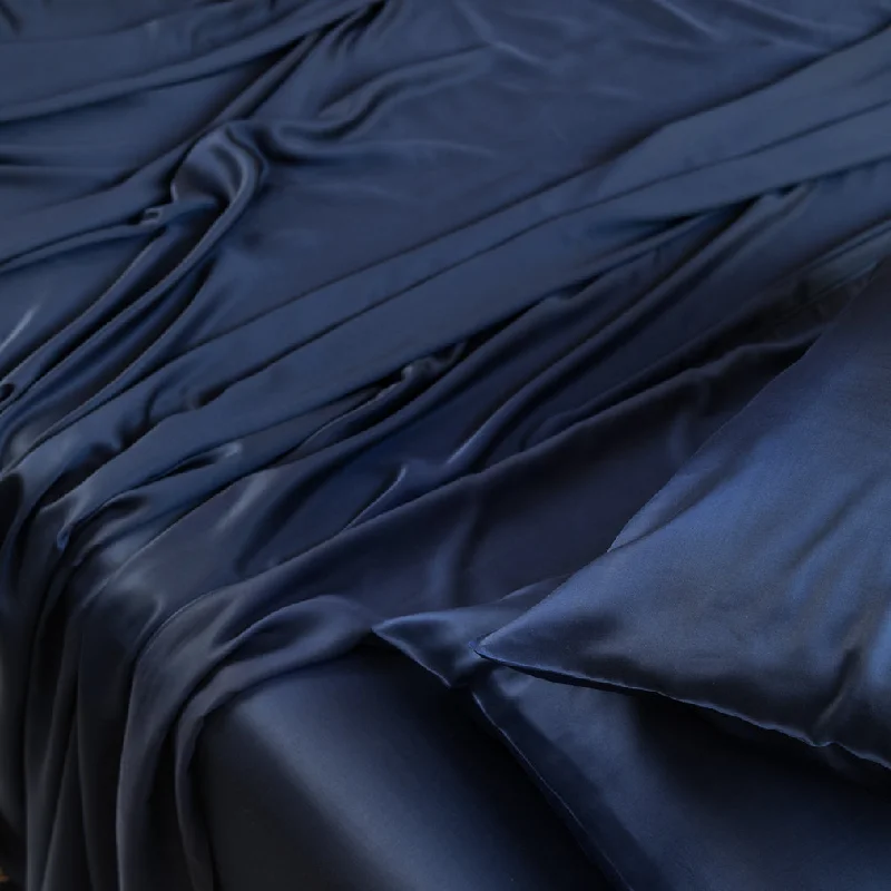 Sheet Sets with Multiple Pillowcase OptionsSignature Sateen Fitted Sheet