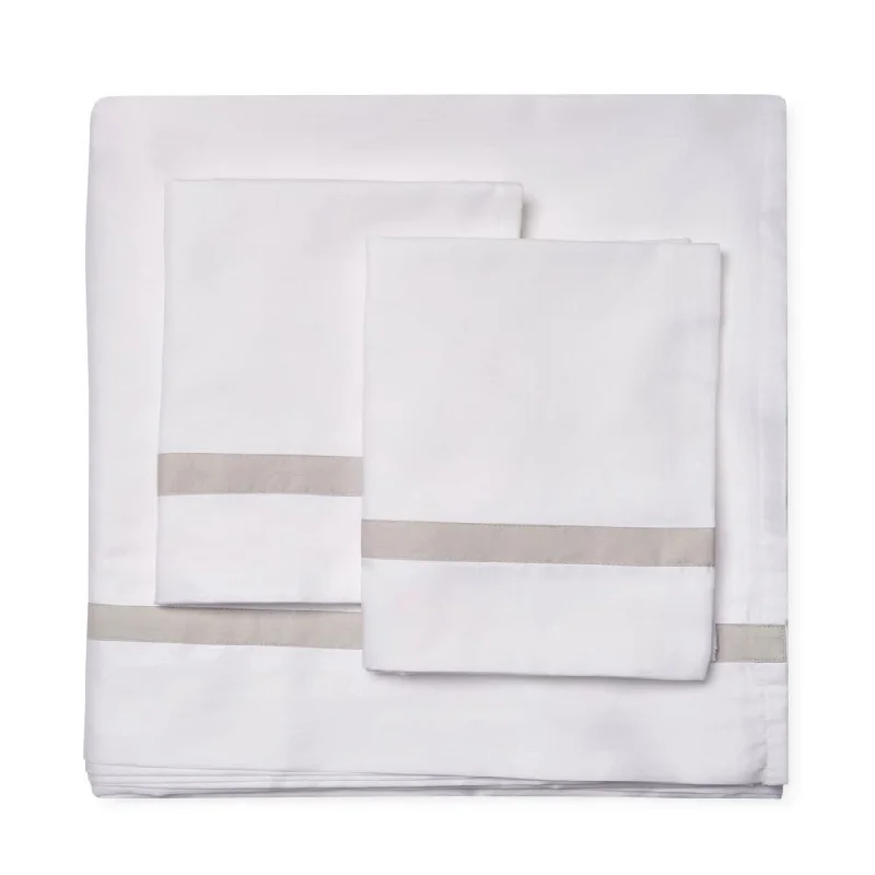 Wrinkle - Free Polyester Sheets for a Low - Maintenance BedMontague & Capulet 400TC Haute Hotel Sheet Set Wrinkle - Free Polyester Sheets for a Low - Maintenance BedMontague & Capulet 400TC Haute Hotel Sheet Set
