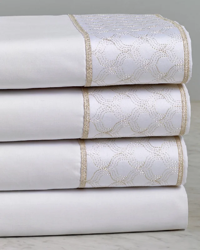 Anti - Pill Microfiber Sheets for a Smooth AppearanceMaurizio Italy Taj Mahal Embroidered Sheet Set Anti - Pill Microfiber Sheets for a Smooth AppearanceMaurizio Italy Taj Mahal Embroidered Sheet Set