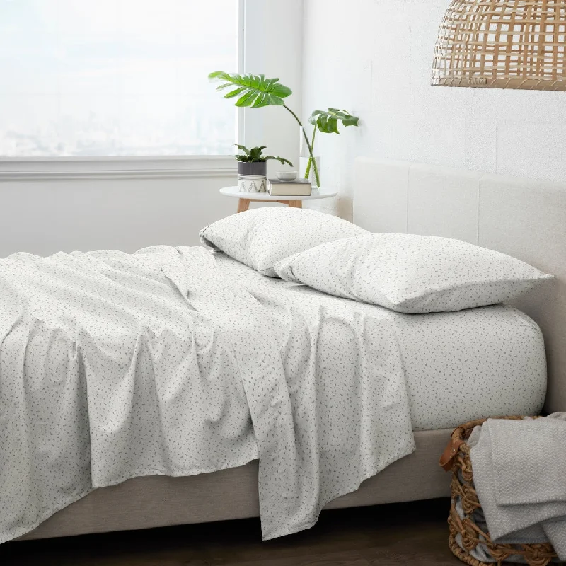 Jersey - Knit Sheets for a Comfortable and Casual BedBecky Cameron Spotted Leaves Pattern 4 Piece Bed Sheets Set Jersey - Knit Sheets for a Comfortable and Casual BedBecky Cameron Spotted Leaves Pattern 4 Piece Bed Sheets Set