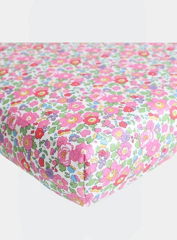 Anti - Pill Microfiber Sheets for a Smooth AppearanceFitted Sheet Made With Liberty Fabric BETSY ANN PINK Anti - Pill Microfiber Sheets for a Smooth AppearanceFitted Sheet Made With Liberty Fabric BETSY ANN PINK