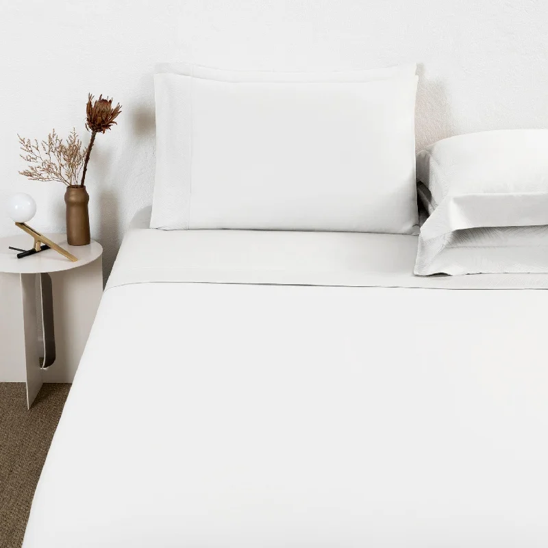 Anti - Pill Microfiber Sheets for a Smooth AppearanceFrette Ephemeral Border Sheet Set Anti - Pill Microfiber Sheets for a Smooth AppearanceFrette Ephemeral Border Sheet Set