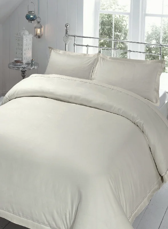 Velvet duvet covers for a plush and cozy look100% Cotton Sateen Baratta Stitch Oxford Duvet Cover Sets 220 Tc with Oxford Pillowcase(s) Velvet duvet covers for a plush and cozy look100% Cotton Sateen Baratta Stitch Oxford Duvet Cover Sets 220 Tc with Oxford Pillowcase(s)