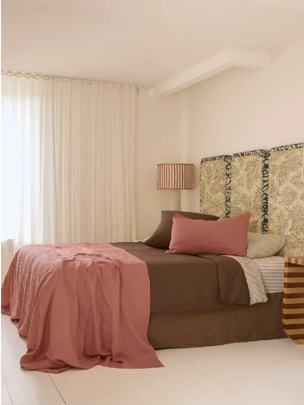 Duvet covers that coordinate with existing bedroom furniture100% Linen Duvet Cover in Chocolate Duvet covers that coordinate with existing bedroom furniture100% Linen Duvet Cover in Chocolate