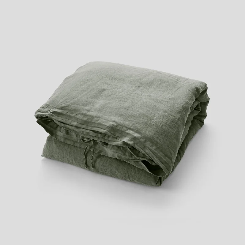 Tie - closure duvet covers with fabric ties for a more decorative and adjustable option100% Linen Duvet Cover in Khaki Tie - closure duvet covers with fabric ties for a more decorative and adjustable option100% Linen Duvet Cover in Khaki