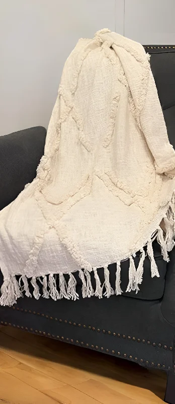 Cotton blankets for breathability and a lightweight feel60" X 50" Beige Woven Cotton Geometric Throw Blanket with Fringe Cotton blankets for breathability and a lightweight feel60" X 50" Beige Woven Cotton Geometric Throw Blanket with Fringe