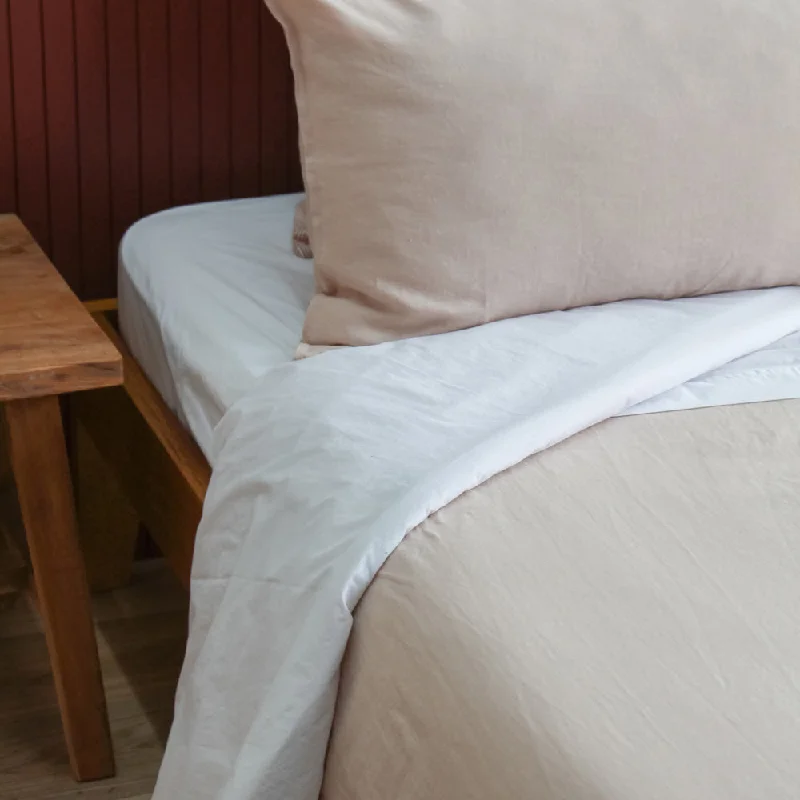 Snap - closure duvet covers for a quick and convenient way to open and closeEuropean Linen Duvet Set - King Single, Blush Snap - closure duvet covers for a quick and convenient way to open and closeEuropean Linen Duvet Set - King Single, Blush