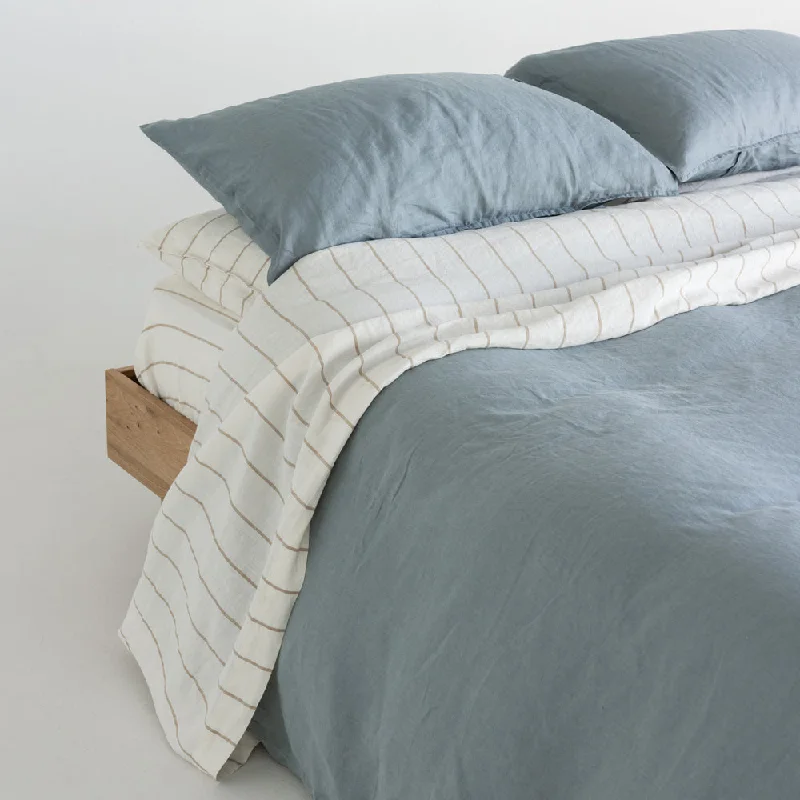 Patchwork duvet covers with a variety of fabric pieces sewn together for a rustic charmEuropean Linen Duvet Cover - Lake Patchwork duvet covers with a variety of fabric pieces sewn together for a rustic charmEuropean Linen Duvet Cover - Lake