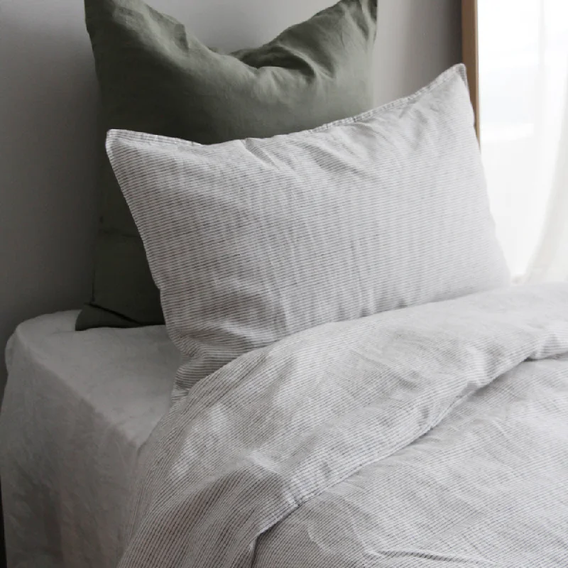 Embroidered duvet covers with intricate needlework for a luxurious touchEuropean Linen Duvet Set - Pinstripe, King Single Embroidered duvet covers with intricate needlework for a luxurious touchEuropean Linen Duvet Set - Pinstripe, King Single