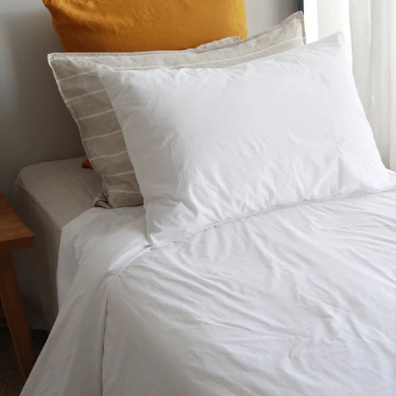 Expensive duvet covers with premium materials and artisanal craftsmanshipStonewash Cotton Duvet Set - White, King Single Expensive duvet covers with premium materials and artisanal craftsmanshipStonewash Cotton Duvet Set - White, King Single