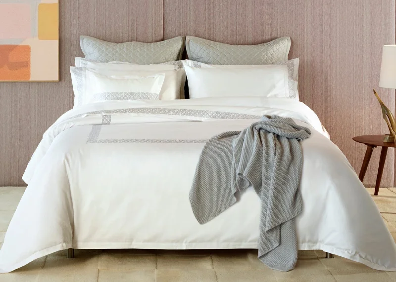 Queen - size duvet covers for standard queen - sized mattressesAmalia "Elo" 430TC Duvet Cover in White with Grey Embroidery Queen - size duvet covers for standard queen - sized mattressesAmalia "Elo" 430TC Duvet Cover in White with Grey Embroidery
