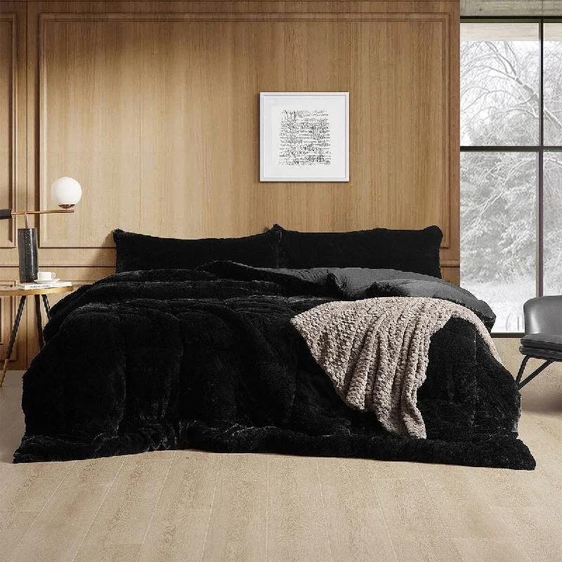 Wool - filled comforters with natural moisture - wicking and temperature - regulating featuresAre You Kidding Bare - Coma Inducer® Oversized Comforter - Black Wool - filled comforters with natural moisture - wicking and temperature - regulating featuresAre You Kidding Bare - Coma Inducer® Oversized Comforter - Black