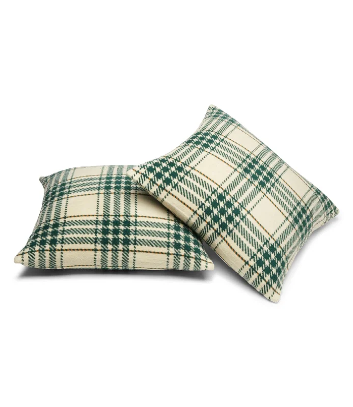 Chenille blankets with a thick and fuzzy textureAutumn Plaid Pillow Covers - Set of 2 Chenille blankets with a thick and fuzzy textureAutumn Plaid Pillow Covers - Set of 2