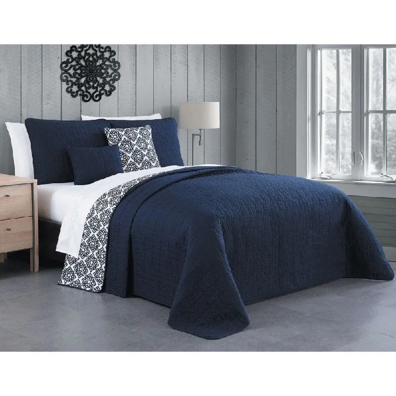 King - size comforters to fit large king - sized beds perfectlyAvondale Manor Tanvi 9pc Quilt Set King - size comforters to fit large king - sized beds perfectlyAvondale Manor Tanvi 9pc Quilt Set