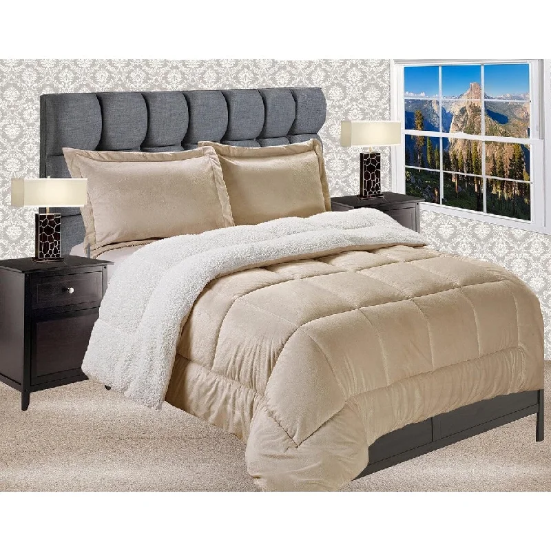 Duck down comforters with a softer feel and good warmth retentionBacking Reversible Down Alternative Micro-Suede 3-Piece Comforter Set Duck down comforters with a softer feel and good warmth retentionBacking Reversible Down Alternative Micro-Suede 3-Piece Comforter Set