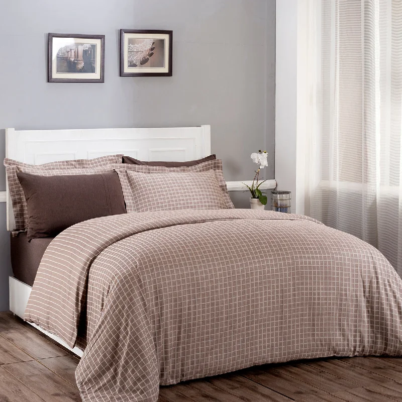 Duvet covers to match a specific bedroom color schemeBliss Reversible Made With Egyptian Cotton Ultra Soft Brown Duvet Cover With Pillow Case Duvet covers to match a specific bedroom color schemeBliss Reversible Made With Egyptian Cotton Ultra Soft Brown Duvet Cover With Pillow Case