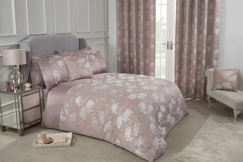 Ombre - colored duvet covers with a gradient effect for a trendy and unique styleBlossom - Embellished Jacquard Duvet Set in Blush Pink