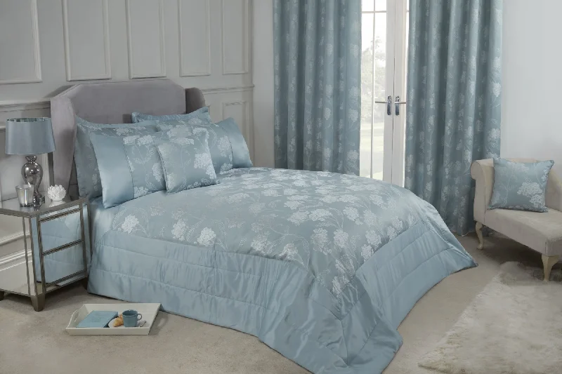 Geometric - patterned duvet covers for a modern and stylish lookBlossom - Embellished Jacquard Quilted Bedspread Set in Duck Egg Geometric - patterned duvet covers for a modern and stylish lookBlossom - Embellished Jacquard Quilted Bedspread Set in Duck Egg