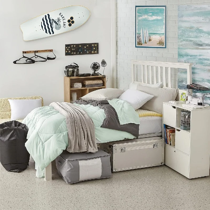 Bamboo - fiber - filled comforters with antibacterial and breathable qualitiesBYB Calm Mint/Granite Gray Reversible Twin XL Comforter Bamboo - fiber - filled comforters with antibacterial and breathable qualitiesBYB Calm Mint/Granite Gray Reversible Twin XL Comforter