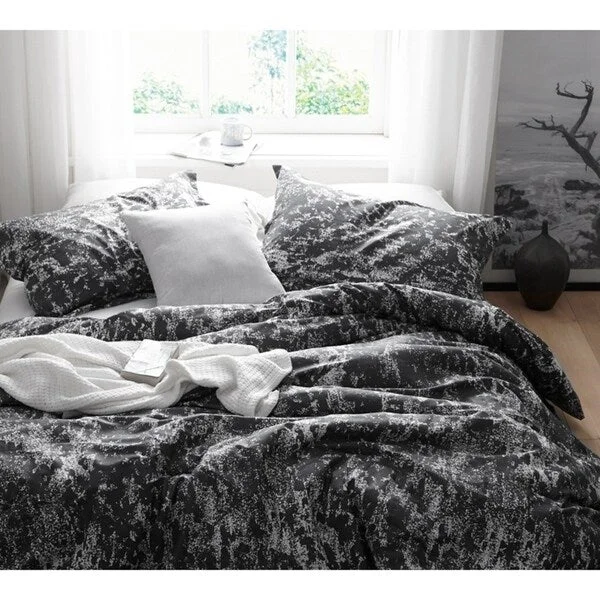 King - size comforters to fit large king - sized beds perfectlyBYB Distraction Comforter King - size comforters to fit large king - sized beds perfectlyBYB Distraction Comforter