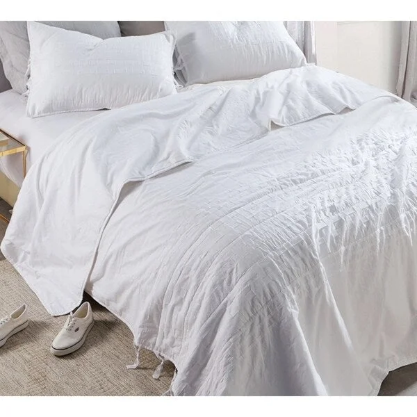 Silk - filled comforters for a luxurious and smooth touchBYB DIY Threads Textured Oversized Comforter Silk - filled comforters for a luxurious and smooth touchBYB DIY Threads Textured Oversized Comforter