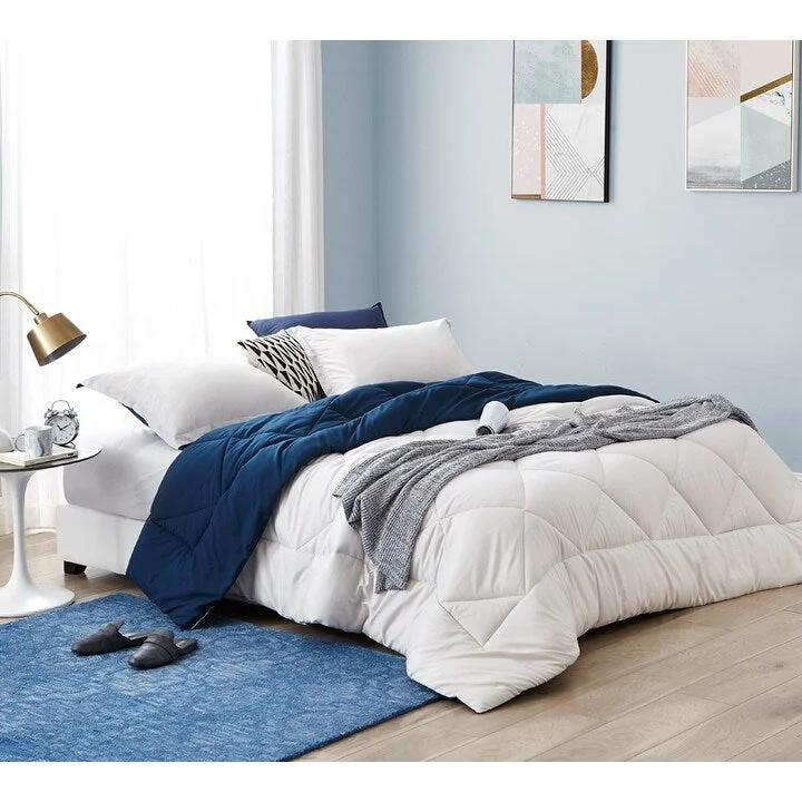 Queen - size comforters for standard queen - sized mattressesBYB Jet Stream/Nightfall Navy Reversible Comforter - Oversized Bedding Queen - size comforters for standard queen - sized mattressesBYB Jet Stream/Nightfall Navy Reversible Comforter - Oversized Bedding