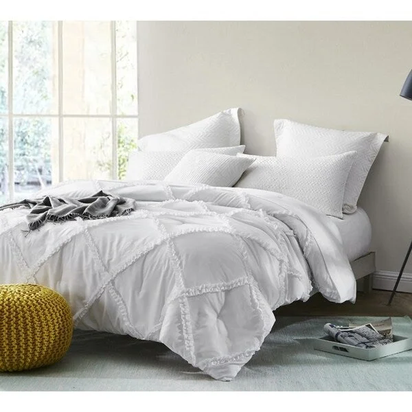 Silk - filled comforters for a luxurious and smooth touchBYB White Gathered Ruffles - Handcrafted Series Comforter Silk - filled comforters for a luxurious and smooth touchBYB White Gathered Ruffles - Handcrafted Series Comforter