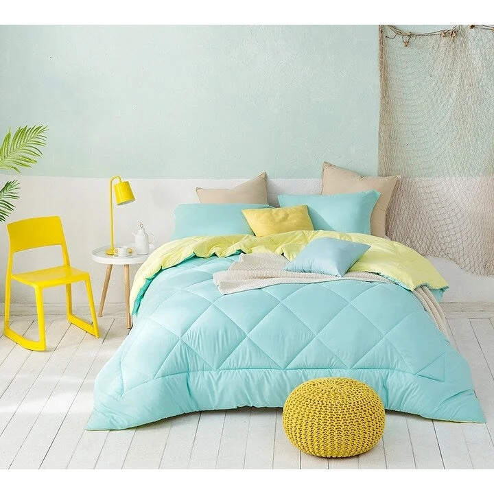 Silk - filled comforters for a luxurious and smooth touchBYB Yucca/Limelight Yellow Reversible Comforter - Oversized Bedding Silk - filled comforters for a luxurious and smooth touchBYB Yucca/Limelight Yellow Reversible Comforter - Oversized Bedding
