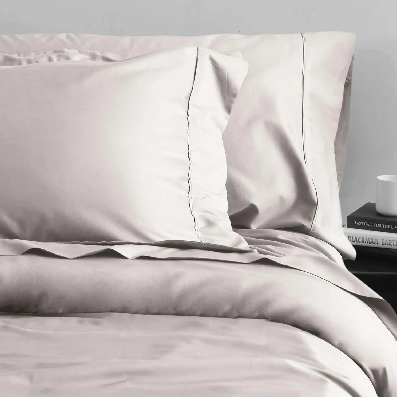 Budget - friendly duvet covers for first - time homebuyers or studentsCamelot Luxury Bamboo Duvet Cover Budget - friendly duvet covers for first - time homebuyers or studentsCamelot Luxury Bamboo Duvet Cover
