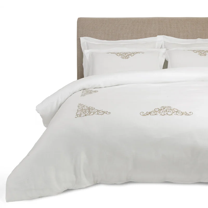 Geometric - patterned duvet covers for a modern and stylish look"CARAVAGGIO" Collection Geometric - patterned duvet covers for a modern and stylish look"CARAVAGGIO" Collection