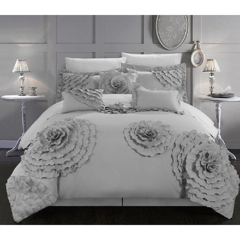 Duck down comforters with a softer feel and good warmth retentionChic Home 11-piece Buxton Silver Oversized Comforter Set Duck down comforters with a softer feel and good warmth retentionChic Home 11-piece Buxton Silver Oversized Comforter Set