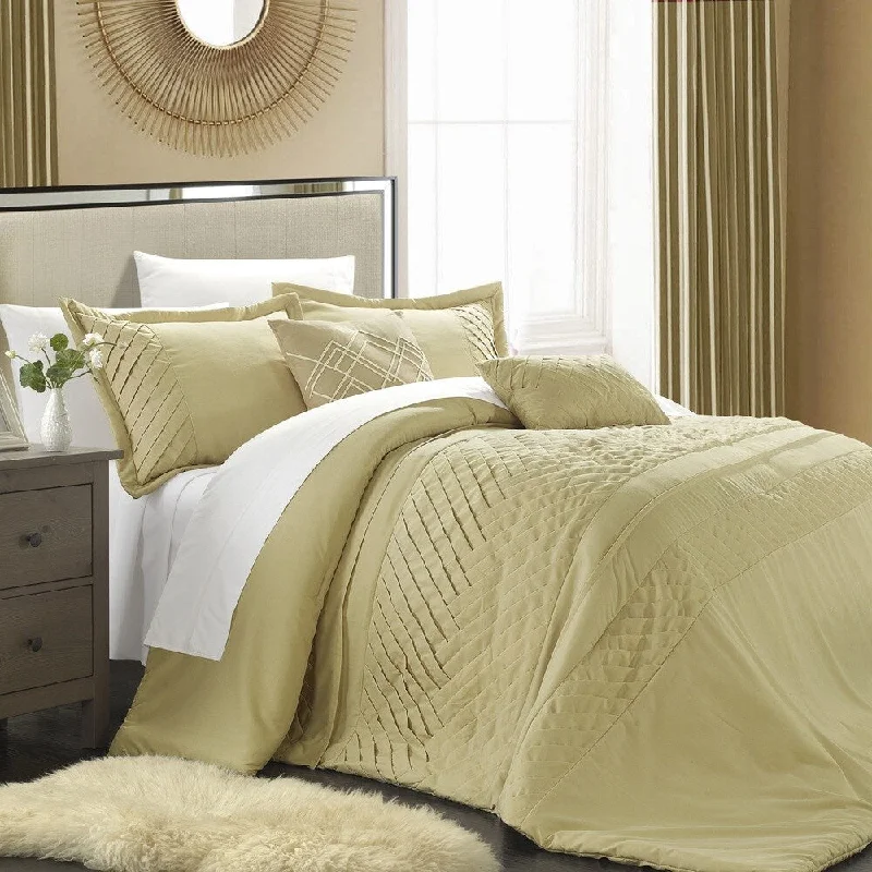 Silk - filled comforters for a luxurious and smooth touchChic Home 9-piece Corona Champagne Pleated Handmade Comforter Set
