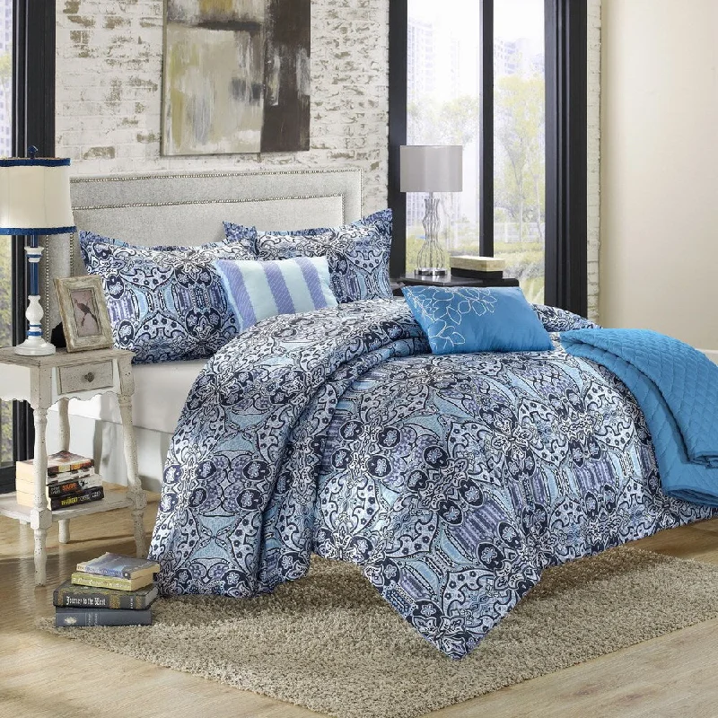 Wool - filled comforters with natural moisture - wicking and temperature - regulating featuresChic Home Phoenix Luxury Reversible 6-piece Comforter Set Wool - filled comforters with natural moisture - wicking and temperature - regulating featuresChic Home Phoenix Luxury Reversible 6-piece Comforter Set