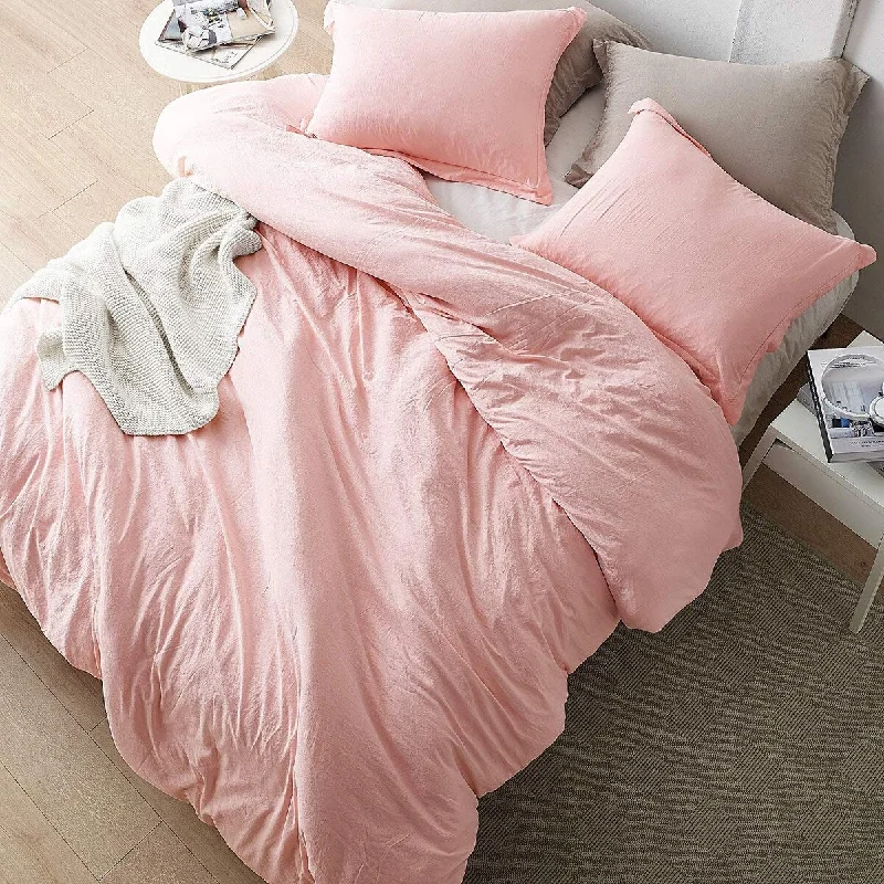 Queen - size comforters for standard queen - sized mattressesChommie - Weighted Natural Loft Comforter Set - Rose Quartz Queen - size comforters for standard queen - sized mattressesChommie - Weighted Natural Loft Comforter Set - Rose Quartz