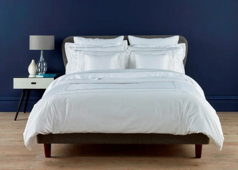 Microfiber duvet covers that are affordable and easy to care forChristy "Coniston" 300 Thread Count Duvet Cover Sets in White Microfiber duvet covers that are affordable and easy to care forChristy "Coniston" 300 Thread Count Duvet Cover Sets in White