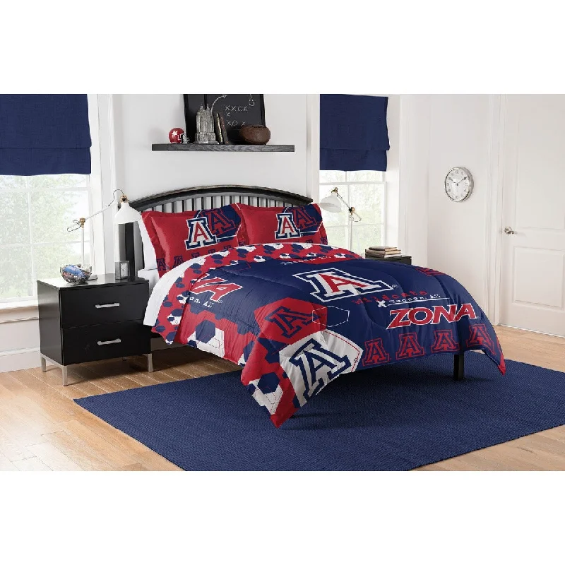 Down - filled comforters for supreme warmth and lightnessCOL 849 Arizona Hexagon Take F/Q Comforter Set Down - filled comforters for supreme warmth and lightnessCOL 849 Arizona Hexagon Take F/Q Comforter Set