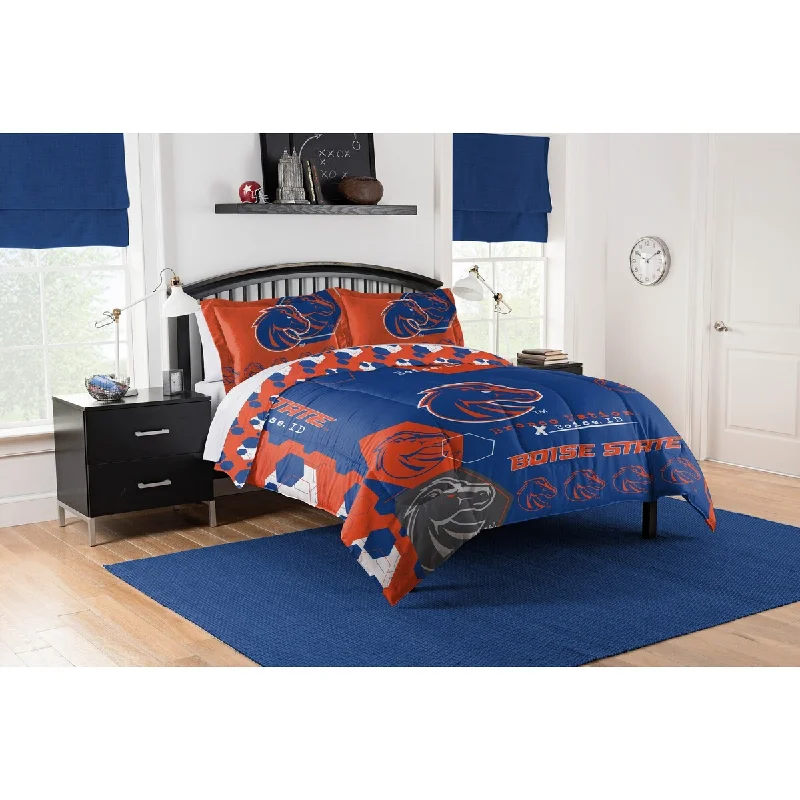 Full - size comforters suitable for full - sized beds in guest rooms or small bedroomsCOL 849 Boise State Hexagon Take F/Q Comforter Set Full - size comforters suitable for full - sized beds in guest rooms or small bedroomsCOL 849 Boise State Hexagon Take F/Q Comforter Set