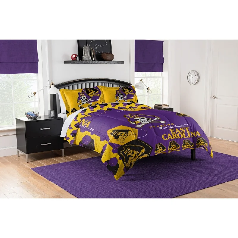 Wool - filled comforters with natural moisture - wicking and temperature - regulating featuresCOL 849 East Carolina Hexagon Take F/Q Comforter Set Wool - filled comforters with natural moisture - wicking and temperature - regulating featuresCOL 849 East Carolina Hexagon Take F/Q Comforter Set