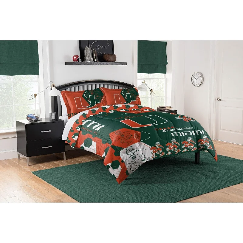 Silk - filled comforters for a luxurious and smooth touchCOL 849 Miami Hexagon Take F/Q Comforter Set Silk - filled comforters for a luxurious and smooth touchCOL 849 Miami Hexagon Take F/Q Comforter Set