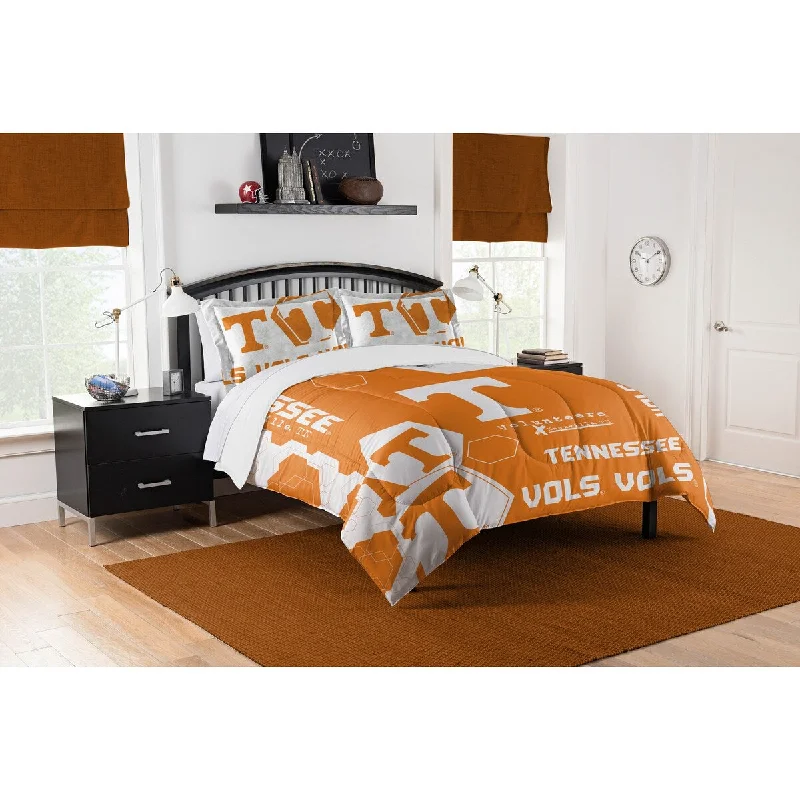 Goose down comforters known for their superior quality and insulationCOL 849 Tennessee Hexagon Take F/Q Comforter Set Goose down comforters known for their superior quality and insulationCOL 849 Tennessee Hexagon Take F/Q Comforter Set