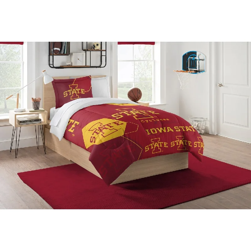 Down - filled comforters for supreme warmth and lightnessCOL 862 Iowa State Hexagon Twin Comforter Set Down - filled comforters for supreme warmth and lightnessCOL 862 Iowa State Hexagon Twin Comforter Set
