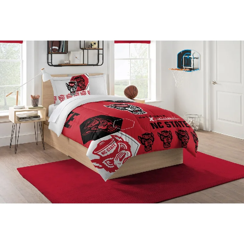 King - size comforters to fit large king - sized beds perfectlyCOL 862 NC State Hexagon Twin Comforter Set King - size comforters to fit large king - sized beds perfectlyCOL 862 NC State Hexagon Twin Comforter Set